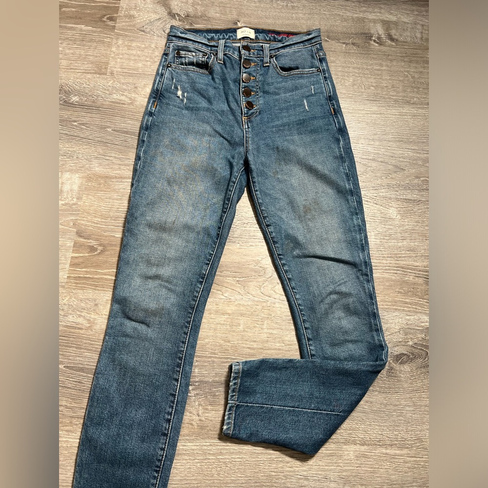 AO.LA Alice and Olivia Button Flap Jeans- 26‎